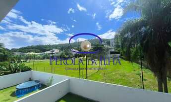 Imagem 6: Imperdível: Casa à venda em Florianópolis-SC, Cacupé, 3 quartos, 3 suítes, 4 banheiros, 2