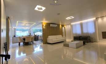 Imagem 5: Apartamento de Luxo no Centro de Florianópolis-SC: 4 Quartos, 2 Suítes, 2 Salas, 4 Banheir