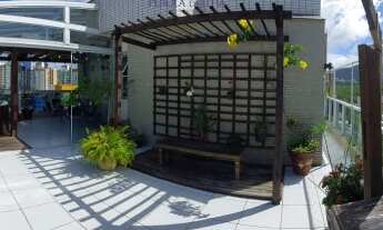 Imagem 2: Cobertura de luxo com 2 suítes e 2 vagas na Trindade, Florianópolis - 220m² de puro confor