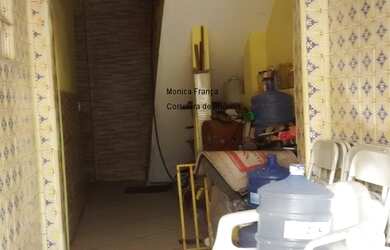 Imagem 3: Duas casas com entrada independente. Condomínio fechado 2 vagas de garagem, terraço com c