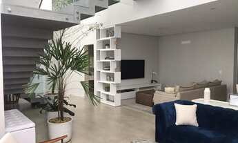 Imagem 2: Imponente Casa em Condomínio à Venda em Sorocaba-SP - Bairro Ibiti Royal Park: 3 Quartos