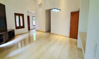 Imagem 2: Casa de Luxo à Venda em Sorocaba-SP: 4 Suítes, 3 Salas e 687m² no Vivendas do Lago!