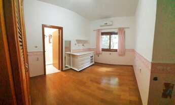 Imagem 7: Casa de Luxo à Venda em Sorocaba-SP: 4 Suítes, 3 Salas e 687m² no Vivendas do Lago!