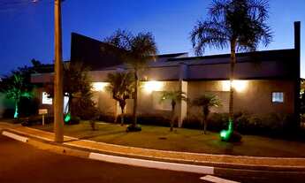 Imagem: Venda de Casa em Condomínio de Luxo em