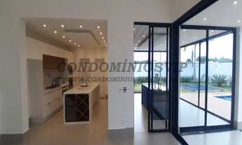 Imagem 7: Imponente residência de 4 suítes no Saint Patrick: 486m², 3 salas, 7 banheiros, 4 vagas