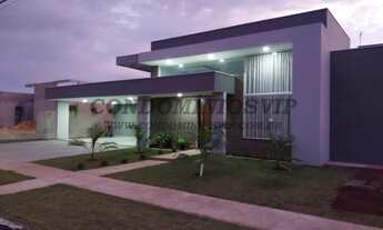 Imagem: Casa de luxo em condomínio no Jardim Solar