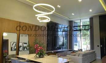 Imagem 2: Casa de Luxo em Condomínio: 3 suítes, 4 salas, 5 banheiros, 4 vagas, 314m², Parque Campoli