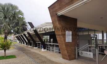 Imagem: Casa de luxo em condomínio no Green Valley