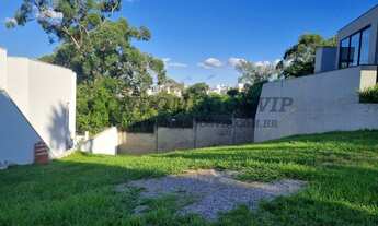 Imagem: Terreno de 432,36 m² em condomínio de