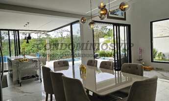 Imagem: Imóvel de luxo em condomínio casa com