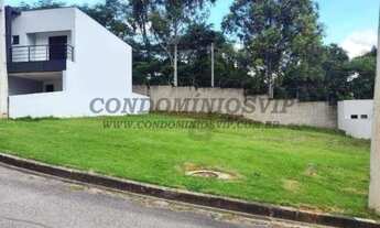 Imagem: Terreno à venda em condomínio exclusivo