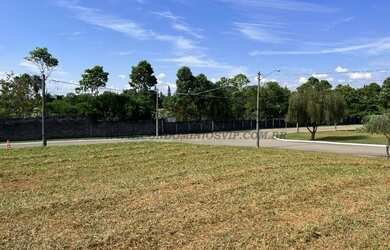 Imagem 2: Terreno de 800m² em Condomínio de Alto Padrão em Araçoiaba da Serra-SP, no Bairro Araçoiab