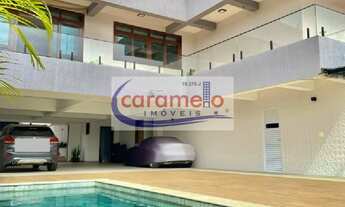 Imagem 3: Casa com 04 suítes / 06 vagas de garagem para venda na Rua Joselyr de Moura Bastos / City