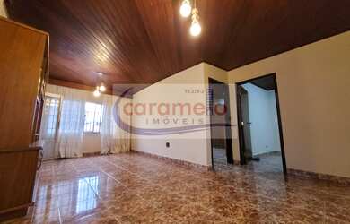 Imagem 3: Imperdível casa à venda em São Paulo-SP, na Vila Picinin: 4 quartos, 1 sala, 2 banheiros