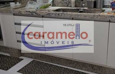 Imagem 7: Casa de Luxo em Condomínio: 4 quartos, 2 suítes, 1 sala, 5 banheiros, 2 vagas e 180m² no J