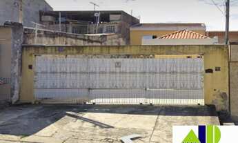 Imagem: CASA COM 03 DORMITÓRIOS VILA IVONE