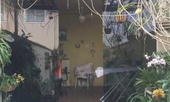 Imagem 3: Sobrado a venda 180 m² - 3 dormitórios - 1 suíte - sala -sacada - lavabo - quintal - cozi