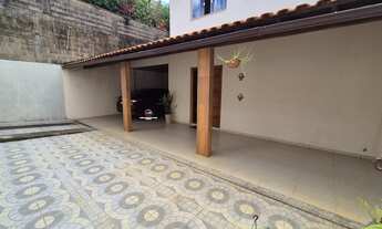 Imagem 2: Casa á venda em Guarapari Es no bairro Itapebussu duplex em ótima localização em região n