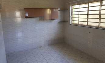 Imagem 4: 2 dormitórios, 2 banheiro, 2 vagas na garagem