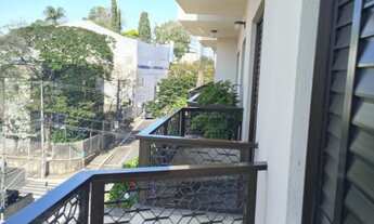 Imagem 7: 3 dormitórios, 1 suítes, 2 banheiro, 3 vagas na garagem, 173M² de Área Construída