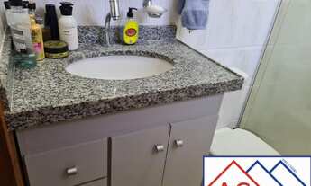 Imagem 6: 3 dormitórios, 1 suítes, 2 banheiro, 2 vagas na garagem