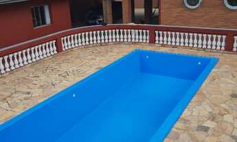 Imagem 3: 3 dormitórios, 1 suítes, 2 banheiro, 4 vagas na garagem