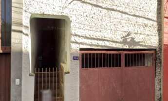 Imagem: 2 dormitórios, 1 banheiros