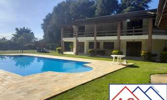 Imagem: 1 dormitório, 4 banheiro, 2 vagas na garagem