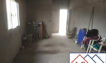 Imagem 2: 2 dormitórios, 1 banheiros, 1 vaga na garagem