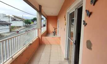 Imagem: 3 dormitórios, 1 suítes, 2 banheiro, 2