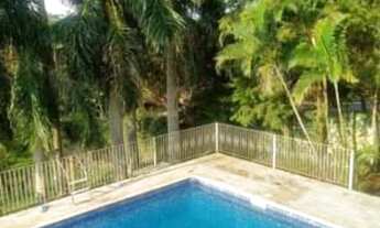 Imagem: 3 dormitórios, 1 suítes, 2 banheiro, 2