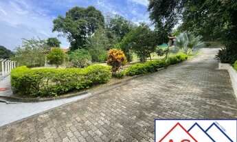 Imagem: 3 dormitórios, 1 suítes, 2 banheiro, 3