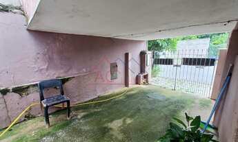 Imagem 2: 3 dormitórios, 1 suítes, 2 banheiro, 3 vagas na garagem