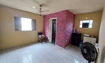 Imagem 6: 3 dormitórios, 1 suítes, 2 banheiro, 3 vagas na garagem