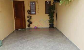 Imagem 3: 3 dormitórios, 1 suítes, 2 banheiro, 1 vaga na garagem