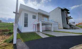 Imagem: 4 dormitórios, 2 suíte, 2 banheiro, 2