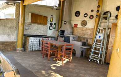 Imagem 6: 6 dormitórios, 3 suíte