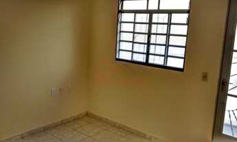 Imagem 7: 2 dormitórios, 1 banheiros, 2 vagas na garagem