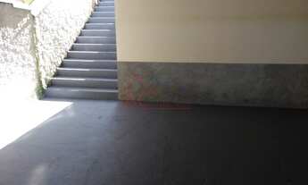 Imagem 2: 2 dormitórios, 1 banheiros, 2 vagas na garagem