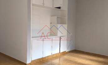 Imagem 2: 3 dormitórios, 1 banheiros, 2 vagas na garagem