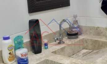 Imagem 3: 2 dormitórios, 1 banheiros, 1 vaga na garagem, 44M² de Área Construída