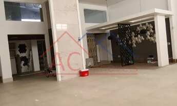 Imagem 2: 2 banheiro, 3 vagas na garagem