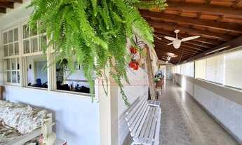 Imagem: 3 dormitórios, 3 suíte, 2 banheiro, 4