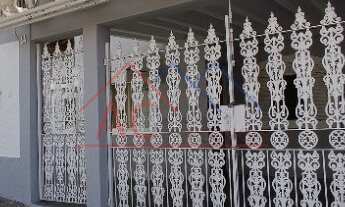 Imagem: 2 dormitórios, 1 vaga na garagem