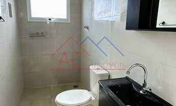 Imagem 2: 2 dormitórios, 1 banheiros, 1 vaga na garagem