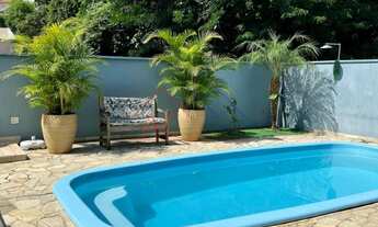 Imagem 3: 3 dormitórios, 1 suítes, 2 banheiro, 4 vagas na garagem