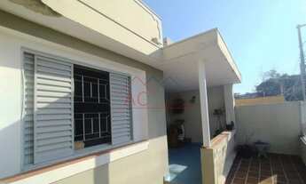 Imagem: 2 dormitórios, 1 banheiros, 2 vagas na