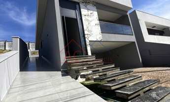 Imagem: 3 dormitórios, 3 suíte, 4 banheiro, 2