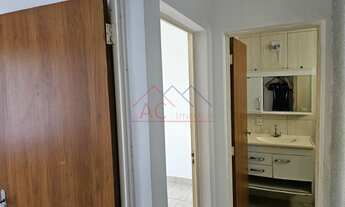 Imagem 3: 2 dormitórios, 1 banheiros, 1 vaga na garagem, 71M² de Área Construída