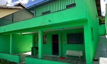 Imagem: 4 dormitórios, 1 suítes, 2 banheiro, 3